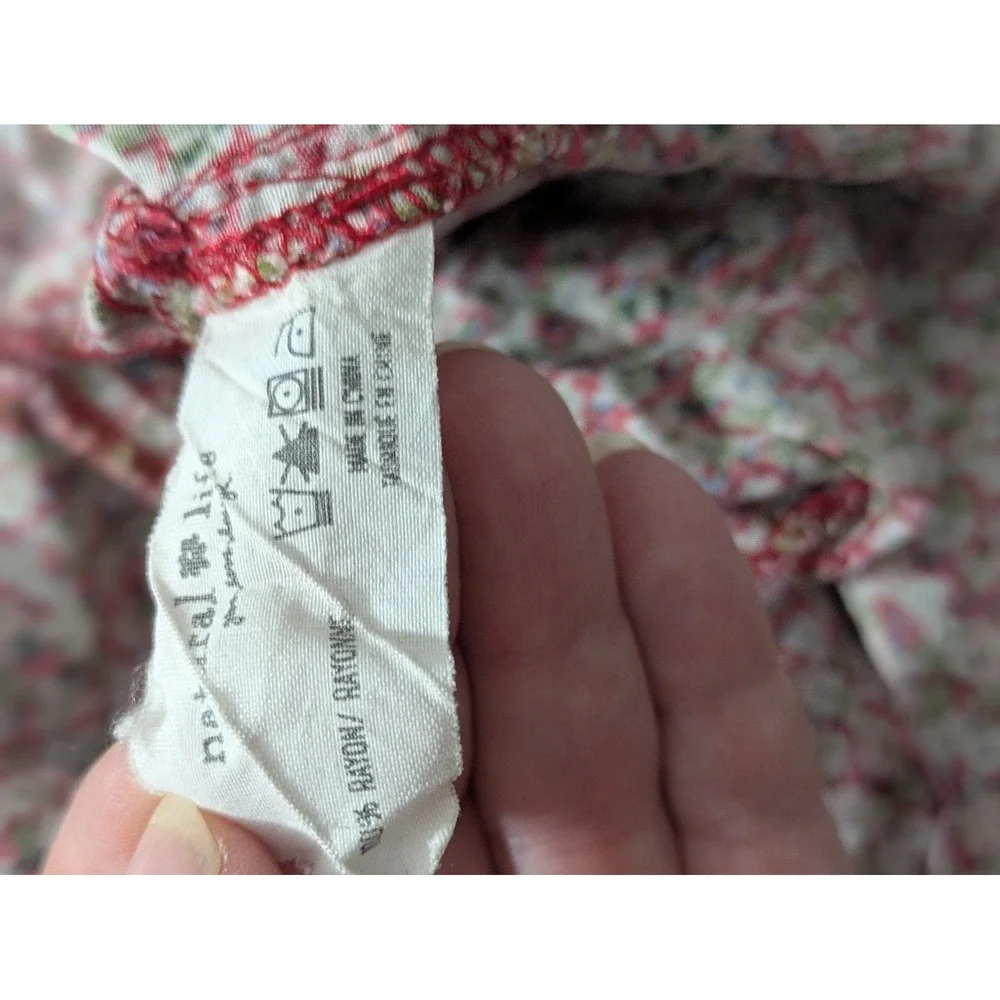 NATURAL LIFE Baby Doll Dress with Pockets Sz Medium Red Ditsy Floral
